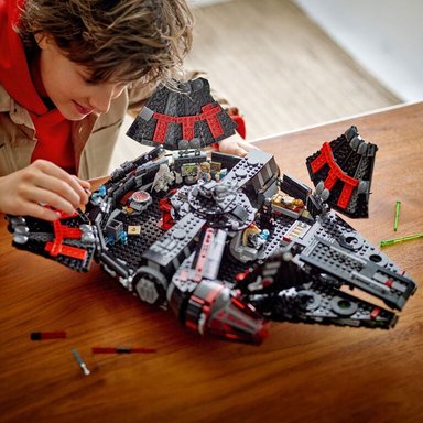 LEGO STAR WARS 75389  HALCON MILENARIO OSCURO (1579 PIEZAS) - 6