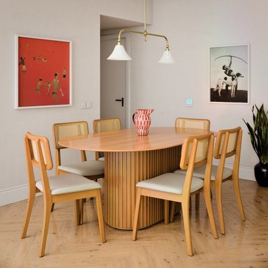 COMEDOR 6 SILLAS OVAL 1.8 Y SILLAS RATTAN