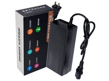 CARGADOR ADVANTECH 60V3A 67.2V 3A PARA MOTO ELÉCTRICA CITYCOCO CON BATERÍA DE LITIO DE 60V