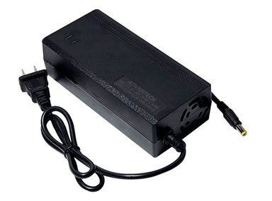 CARGADOR PARA BICICLETA ELÉCTRICA ADVANTECH 48V3A DE 48V CON BATERÍA DE LITIO. SALIDA 54.6V 3A - 2