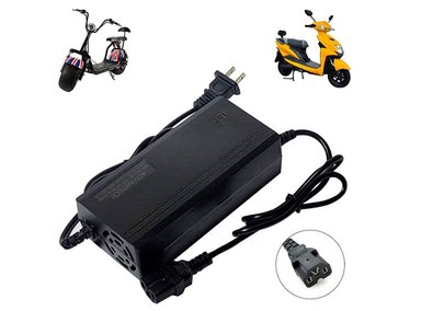 CARGADOR PARA MOTO ELÉCTRICA ADVANTECH 62.7V2A CITYCOCO DE 60V CON BATERÍA DE LITIO. SALIDA 67.2V 2A