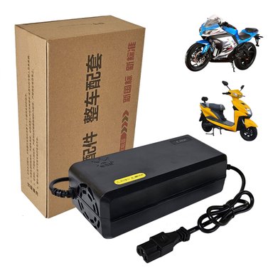 CARGADOR PARA MOTO ELÉCTRICA DE 72V 45AH CON BATERÍA PLOMO ACIDO - 1