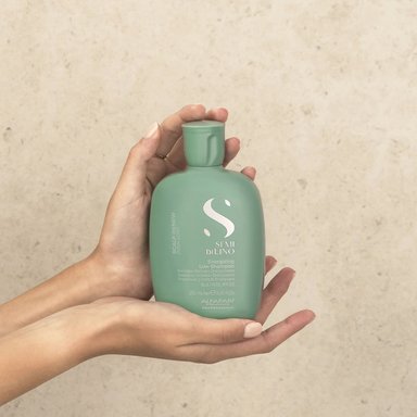 TRATAMIENTO ANTICAÍDA ALFAPARF MILANO EMPHASEASDLSC07 250ML SIN SAL SCALP RENEW HAIR LOSS - 3
