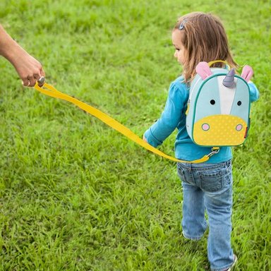 MOCHILA ZOO MINI CON ARNES UNICORNIO SKIP HOP - 2