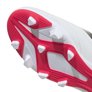 ADIDAS CHIMPUNES PREDATOR ESSENTIALS 26.5 FG J NIÑO - 8
