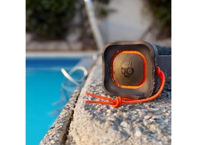 PARLANTE BLUETOOTH SKULLCANDY TERRAIN XL IPX7 WATERPROOF BONE GREY 5 W - 4