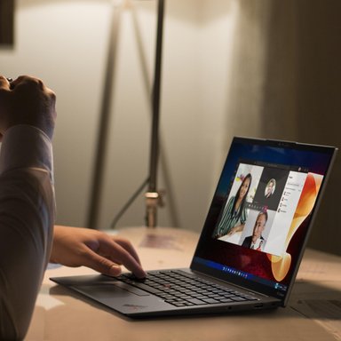 LAPTOP THINKPAD X1 2-IN-1 G10 ULTRA 7 258V 32GB 1TB 14' - 8