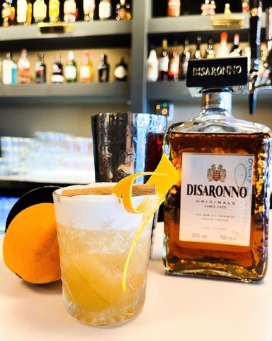 RON AMARETTO DISARONNO BOTELLA VIDRIO 700ML DISANO LICOR DE ALMENDRAS - 2