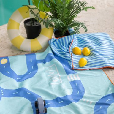 TOALLA PLAYA QUUT PISTAS MULTICOLOR JUEGO TAMAÑO L - 5
