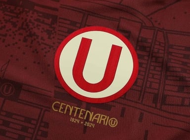 CAMISETA HOMBRE UNIVERSITARIO ALTERNA CENTENARIO 2024 - 3