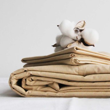 CUBREPLUMON LUJO 2 PLAZAS BEIGE LISO - 2