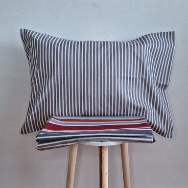 CUBREPLUMON LUJO 1 PLAZA GRIS ESTAMPADOS RAYAS REVERSIBLE - 2