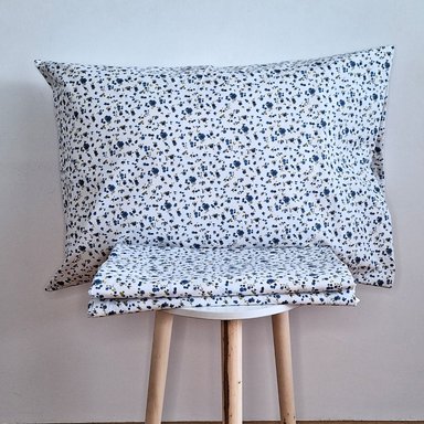 CUBREPLUMON LUJO 1 PLAZA AZUL ESTAMPADOS FLORES REVERSIBLE - 3