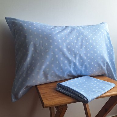 FUNDA ALMOHADA LUJO ALGODÓN 70 CM X 50 CM CELESTE ESTRELLA SET X 2 UNIDADES