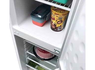 REFRIGERADORA ELECTROLUX BOTTOM FREEZER FROST ERT18G2HNW EUROFRÍO 138 L - 3