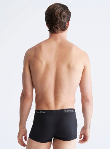 BÓXER MICROFIBRA HOMBRE CALVIN KLEIN NEGRO LOW RISE TRUNK NB3406006 - 2