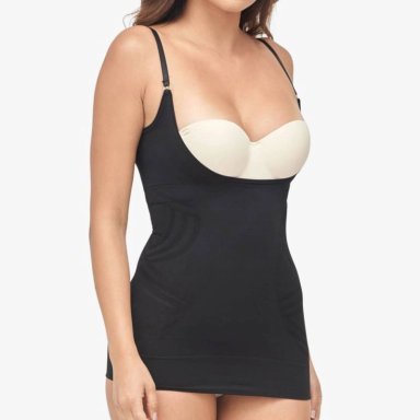 FAJA CAMISETA MUJER KOKETA SUPER FIT SENOS LIBRES