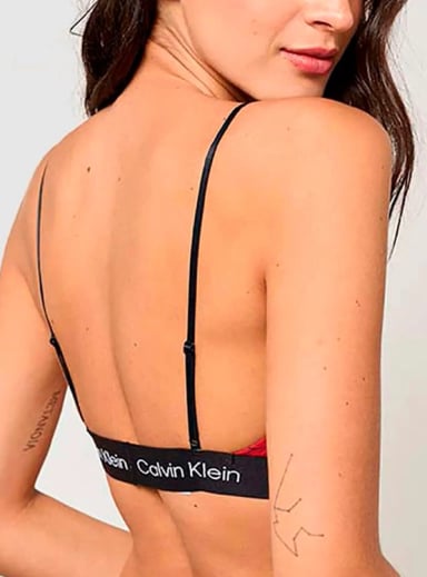 SOSTÉN MUJER CALVIN KLEIN - 3