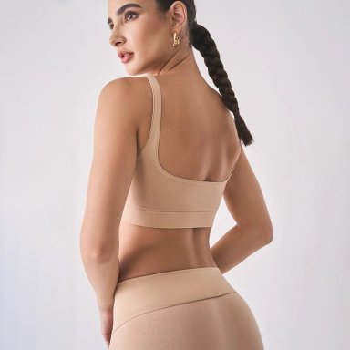 SOSTÉN MUJER KOKETA CRISBELL