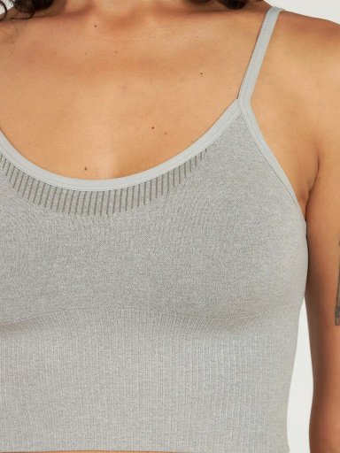 SOSTÉN MUJER KAYSER - 3