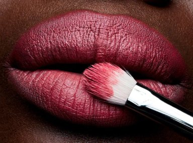 LABIAL MAC POWERKISS A LITTLE TAMED - 4