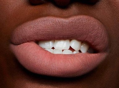 LABIAL MAC POWDER KISS LIQUID LIPCOLOUR MULL IT OVER - 6