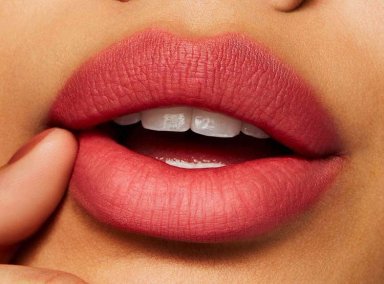 LABIAL MAC POWDER KISS LIPSTICK SHEER OUTRAGE - 4