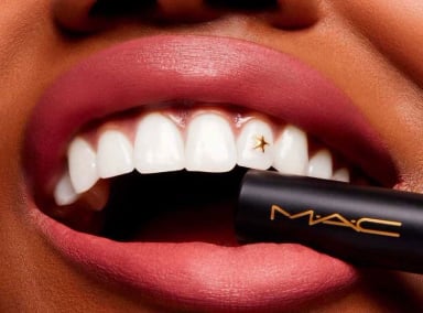 LABIAL MAC POWDER KISS VELVET BLUR SLIM STICK PEPPERY PINK 2 G - 5