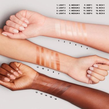 ILUMINADOR MAC STROBE DEWY SKIN TINT -LIGHT - 4