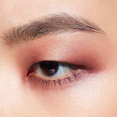 PALETA DE SOMBRAS MAC CONNECT IN COLOUR EYE SHADOW 6.25 G - EMBEDDED IN BURGUNDY - 6