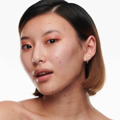 BASE MAC STUDIO RADIANCE SERUM-POWERED FOUNDATION - NC18 30 ML - 2