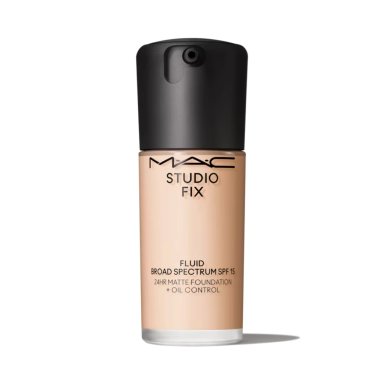 BASE MAC STUDIO FIX EN EL TONO NC10 SPF15 30ML - 1