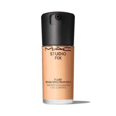 BASE MAC STUDIO FIX EN EL TONO NC18 SPF15 30ML - 1