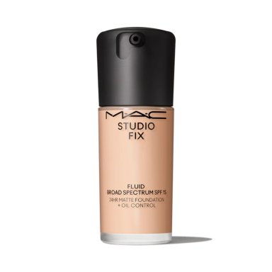 BASE MAC STUDIO FIX EN EL TONO N4.5 SPF15 30ML - 1