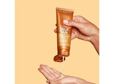 AUTOBRONCEADOR CLARINS CL80074503 125 ML SELF-TANNING TINTED GEL - 3