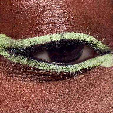 DELINEADOR DE OJOS EN GEL MAC COLOUR EXCESS EN EL TONO MINTY FRESH - 4
