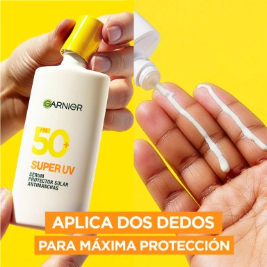 PROTECTOR SOLAR FACIAL GARNIER SUPER UV TOQUE SECO COLOR SPF 50 40ML - 3