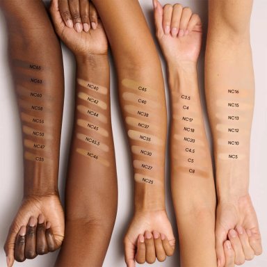 POLVO MAC STUDIO FIX POWDER PLUS FOUNDATION EN EL TONO NC15 - 4