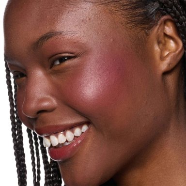 RUBOR MAC SKINFINISH COLOURSTRUCK - RUBY WOO - 3