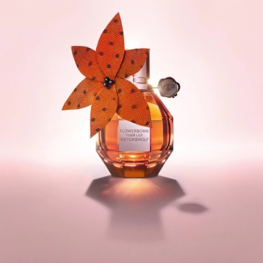 PERFUME VIKTOR&ROLF FLOWERBOMB TIGER LILY MUJER EDP 50 ML - 3