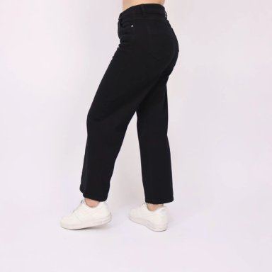 JEAN RECTO MUJER KAYRA POBLET NEGRO STRAIGHT COMFY CROPPED - 3
