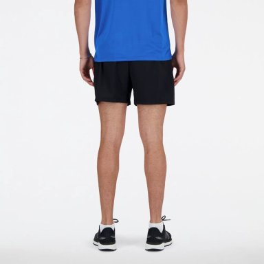 SHORT RUNNING HOMBRE NEW BALANCE SPORT ESSENTIALS 5'' MS41227BK NEGRO - 2