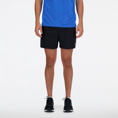 SHORT RUNNING HOMBRE NEW BALANCE SPORT ESSENTIALS 5'' MS41227BK NEGRO - 1
