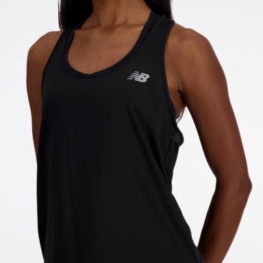 POLO MUJER NEW BALANCE SPORT ESSENTIALS WT41220BK NEGRO - 4