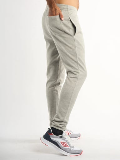 JOGGER REGULAR HOMBRE UMBRO EJOI25006-263 ESSENTIAL - 4