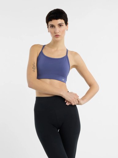 TOP DEPORTIVO MUJER NEW BALANCE ESSENTIAL YOGA