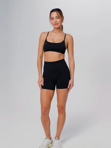 SHORT MUJER FABLETICS NEGRO SEAMLESS SCRUNCH - 5