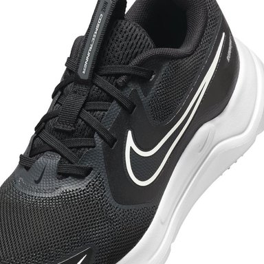 ZAPATILLAS NIÑO NIKE URBANAS NEGRO COSMIC RUNNER GS HM4402-003 - 4