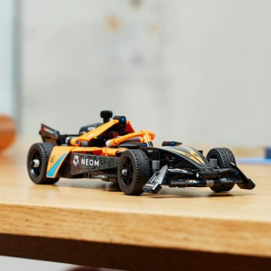 BLOQUES CONSTRUCCION LEGO 42169 NEOM MCLAREN FORMULA E RACE CAR - 7