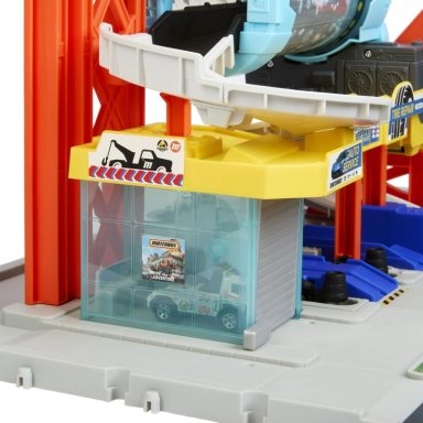 MATCHBOX SET DE JUEGO SET SÚPER AUTO CENTER - 12